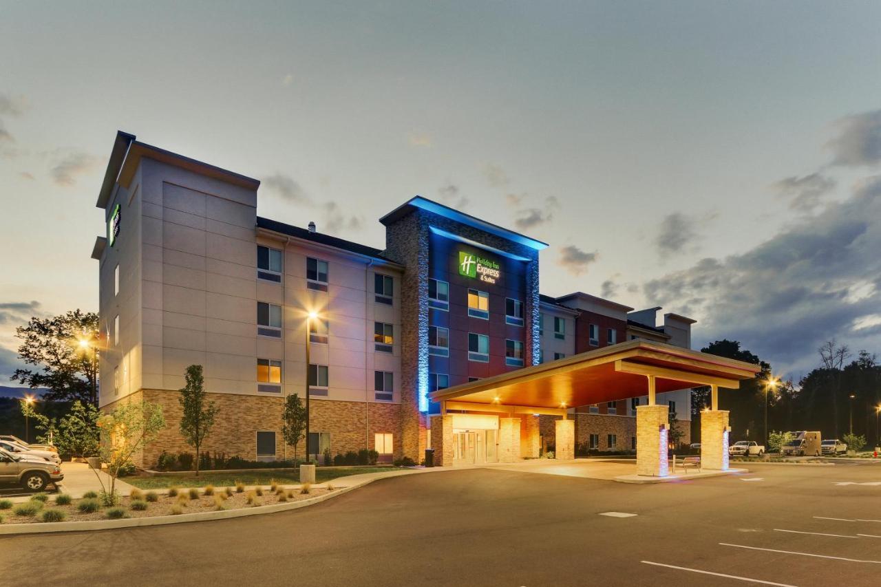 Holiday Inn Express & Suites - Saugerties - Hudson Valley By Ihg Esterno foto